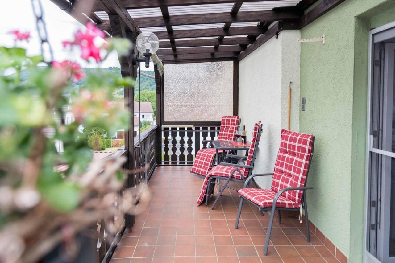Ferienwohnung Muench Mit Balkon Großheubach Kültér fotó
