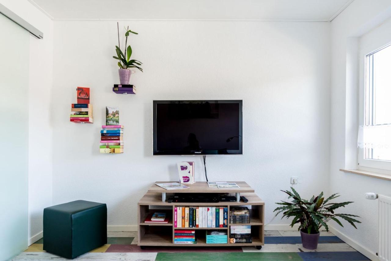 Ferienwohnung Muench Mit Balkon Großheubach Kültér fotó